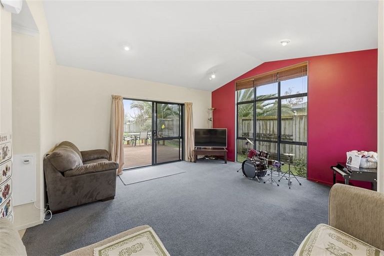 Photo of property in 10 Aldona Place, Fairview Downs, Hamilton, 3214