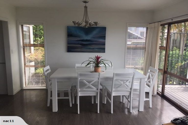 Photo of property in 1/165 Birkenhead Avenue, Birkenhead, Auckland, 0626