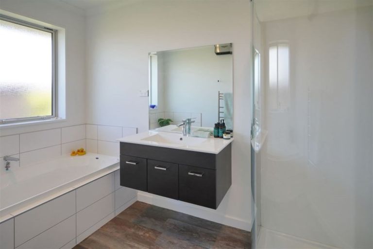 Photo of property in 53 Sutherland Drive, Kaiapoi, 7630