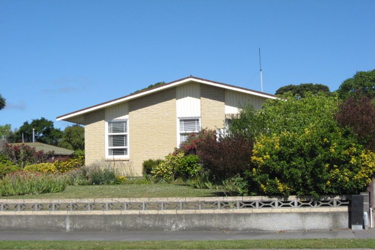 Photo of property in 2/12 Ensors Road, Opawa, Christchurch, 8023