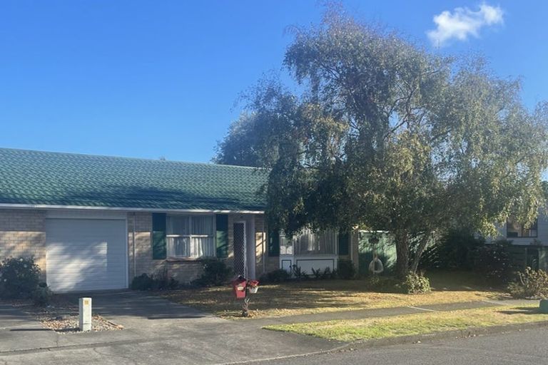 Photo of property in 2b David Street, Waikanae, 5036