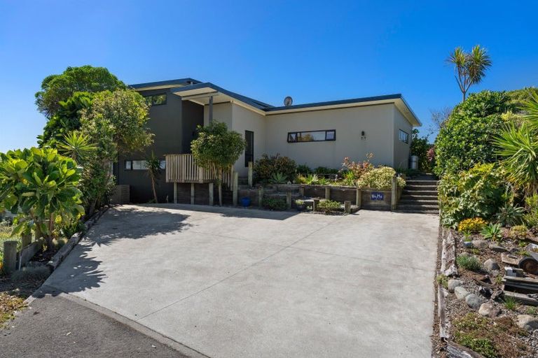 Photo of property in 14 Duncans Way, Otaki Beach, Otaki, 5512