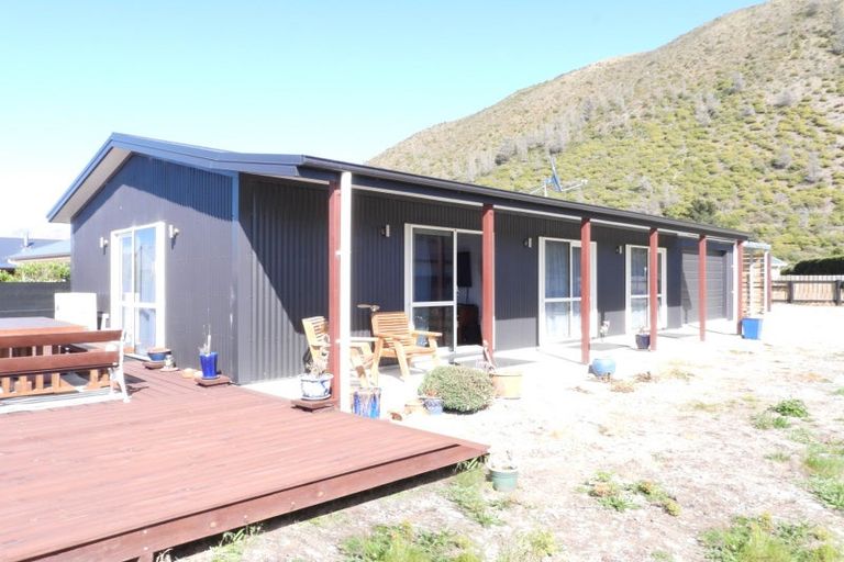 Photo of property in 76 Gordon Street, Kurow, 9435