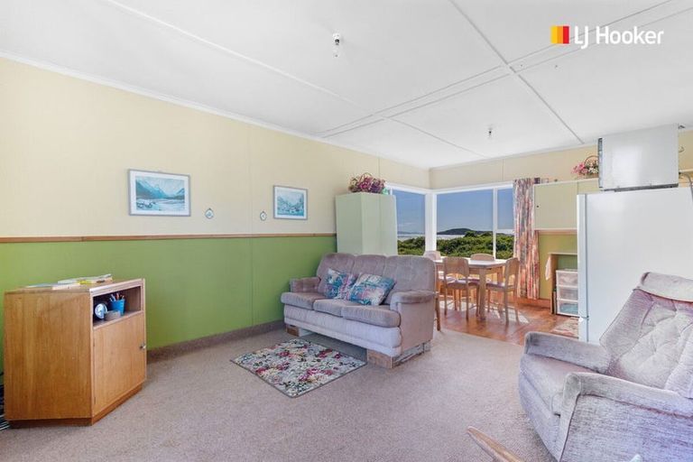 Photo of property in 111 Moturata Road, Taieri Beach, Taieri Mouth, 9091