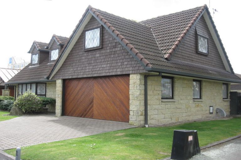 Photo of property in 65 Linton Street, West End, Palmerston North, 4410