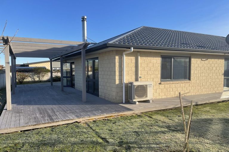 Photo of property in 4 Yusef Way, Levin, 5510