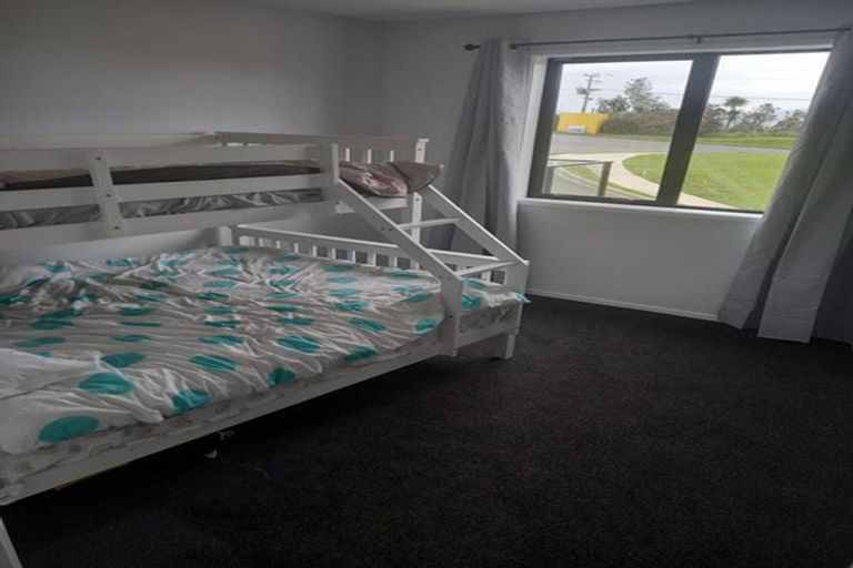 Photo of property in 3 Aquarius Lane, Langs Beach, 0582