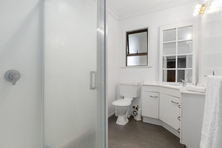 Photo of property in 6 Vine Street, Hillcrest, Hamilton, 3216