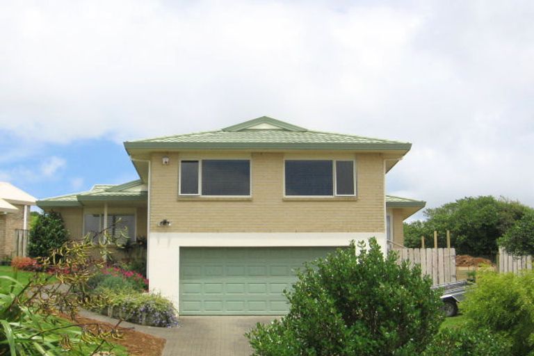 Photo of property in 15 Jackson Place, Pukekohe, 2120