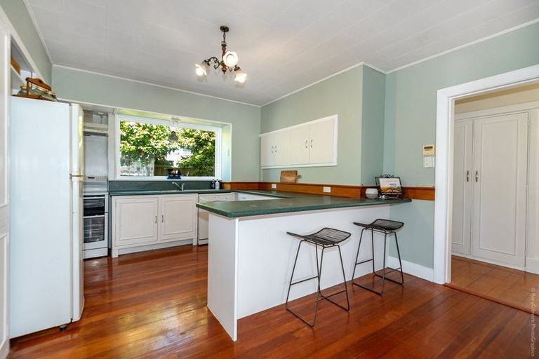 Photo of property in 44 Windermere Road, Papanui, Christchurch, 8053