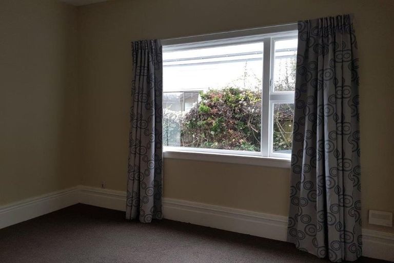 Photo of property in 122 Osborne Street, Waltham, Christchurch, 8011