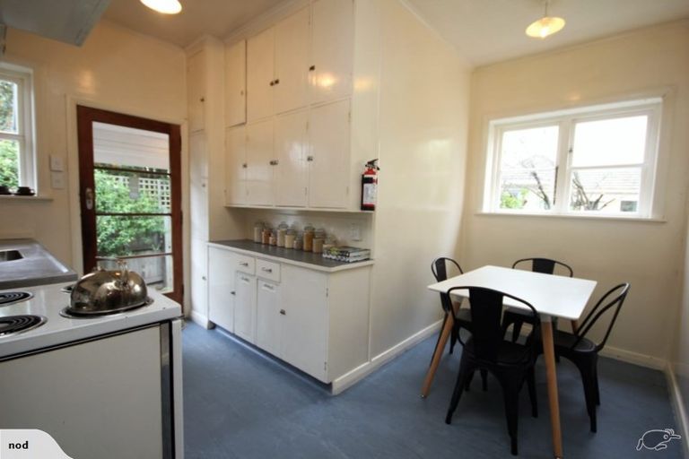 Photo of property in 5 Winsor Crescent, Spreydon, Christchurch, 8024