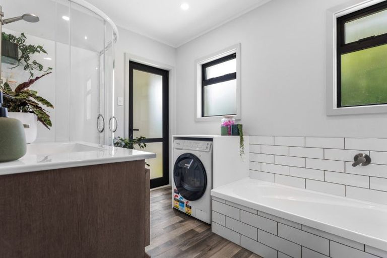 Photo of property in 36 Tawa Street, Edgecumbe, 3120