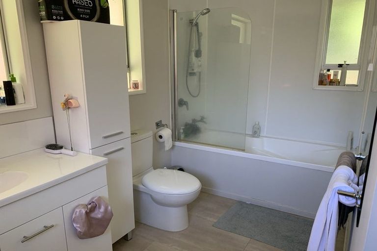 Photo of property in 28 Whareora Terrace, Cashmere, Christchurch, 8022