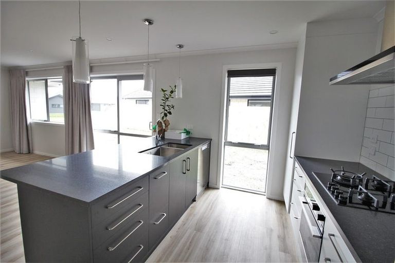 Photo of property in 31 Keerangi Place, Rototuna North, Hamilton, 3210