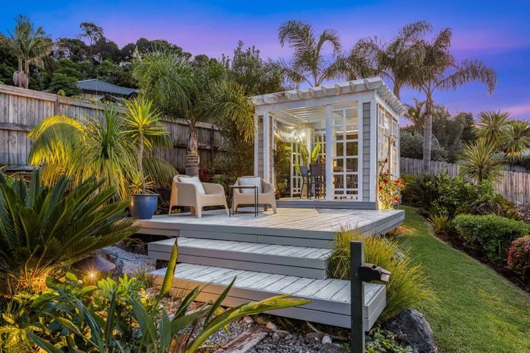 Photo of property in 57 Waldorf Crescent, Orewa, 0931