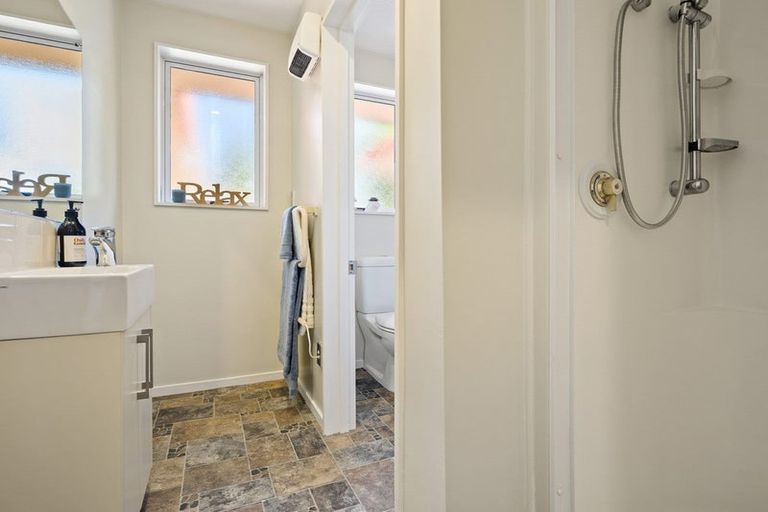 Photo of property in 8a Puna Street, Riccarton, Christchurch, 8041