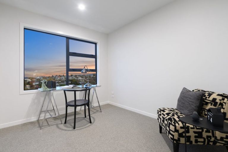 Photo of property in 58a Hinewa Road, Otumoetai, Tauranga, 3110