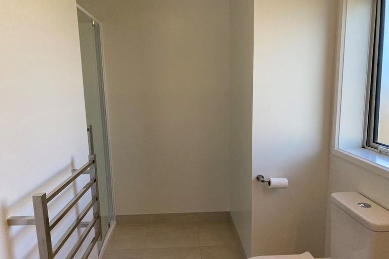 Photo of property in 28 Sabre Street, Papamoa Beach, Papamoa, 3118