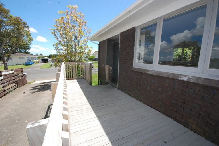 Photo of property in 6 Siska Place, Wattle Downs, Auckland, 2103