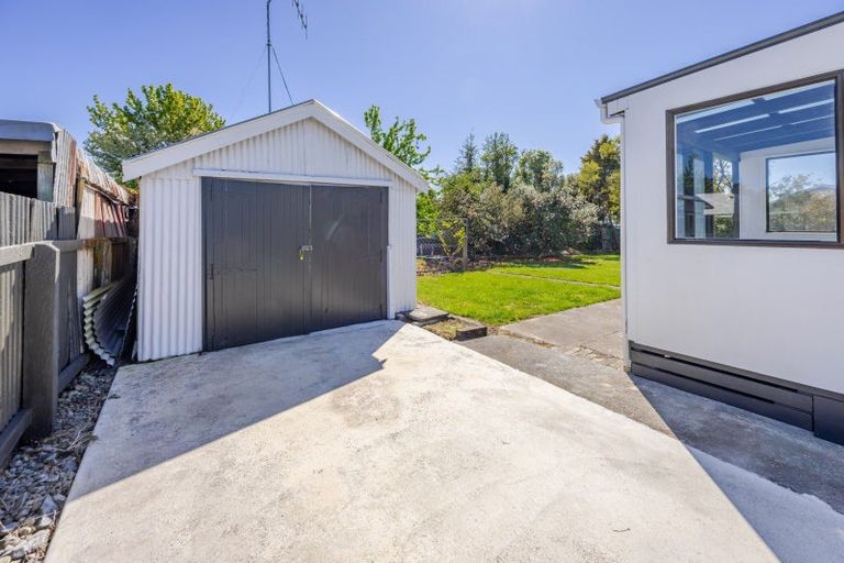 Photo of property in 1 Union Street, Waipawa, 4210