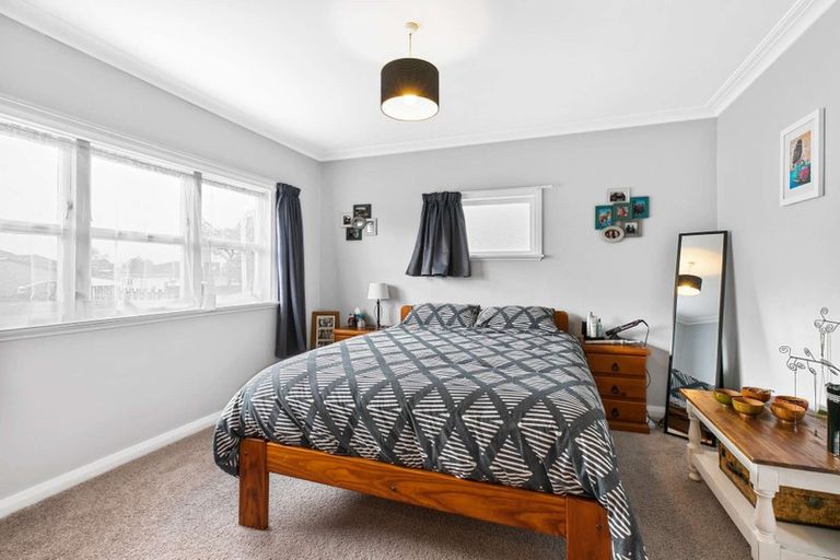 Photo of property in 169 Studholme Street, Morrinsville, 3300