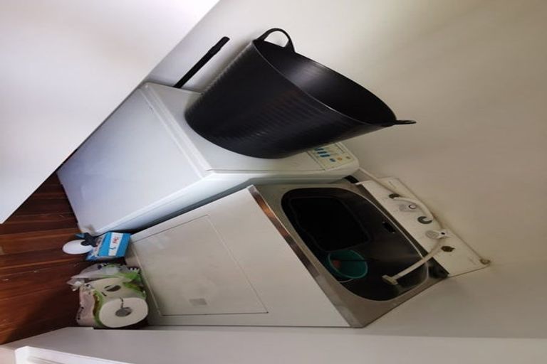 Photo of property in 138 Russell Terrace, Berhampore, Wellington, 6023