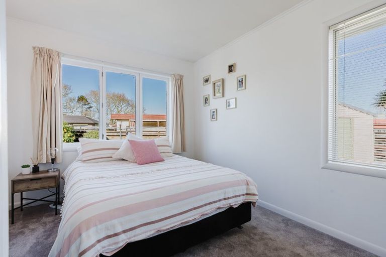 Photo of property in 7 Mahana Road, St Andrews, Hamilton, 3200