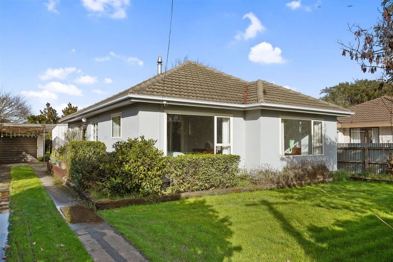 Photo of property in 232 Weston Road, Mairehau, Christchurch, 8052