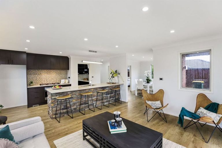 Photo of property in 42 Castellina Drive, Karaka, Papakura, 2113