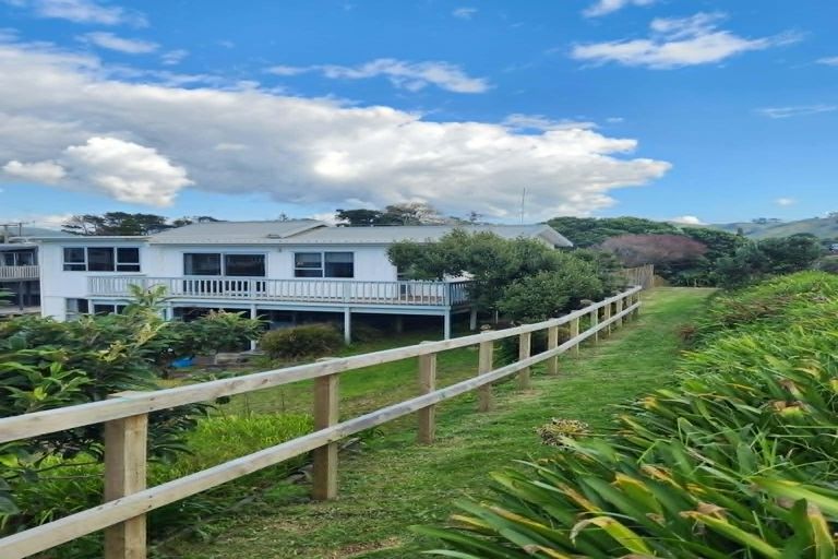 Photo of property in 59 Seaforth Road, Waihi Beach, 3611