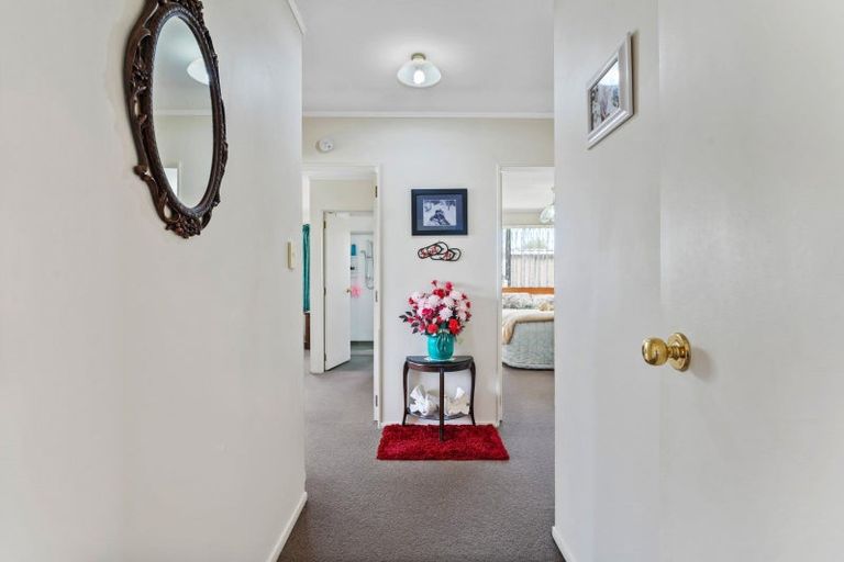 Photo of property in 4 Ashmore Place, Fairy Springs, Rotorua, 3015