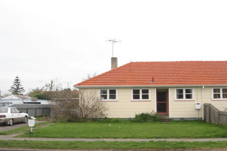 Photo of property in 10-12 Kettle Crescent, Marewa, Napier, 4110