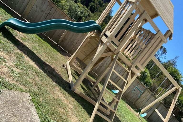 Photo of property in 22 Marwan Crescent, The Gardens, Auckland, 2105