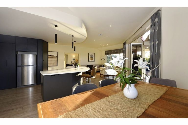 Photo of property in 2 Cashmere Close, Richmond, 7020