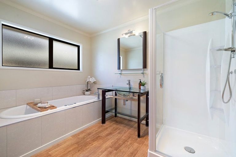 Photo of property in 14 Erskine Street, Lake Hayes, Queenstown, 9304