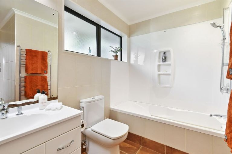 Photo of property in 502 Ponga Road, Opaheke, Papakura, 2584