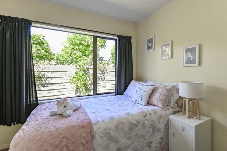 Photo of property in 3 Kaweka Place, Havelock North, 4130