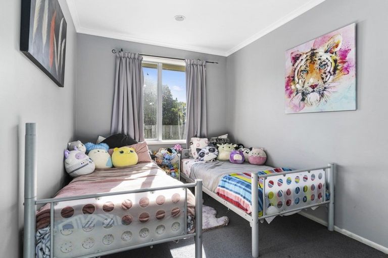 Photo of property in 15a Queen Road, Bellevue, Tauranga, 3110