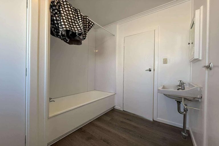 Photo of property in 6/36 Camp Street, Silverstream, Upper Hutt, 5019