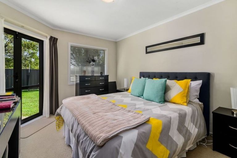 Photo of property in 56/64 Kawaha Point Road, Kawaha Point, Rotorua, 3010