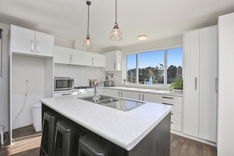 Photo of property in 193 Tukapa Street, Westown, New Plymouth, 4310