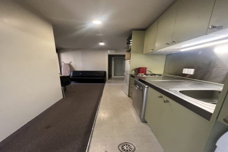 Photo of property in Stafford House, 40 The Terrace, Wellington Central, Wellington, 6011