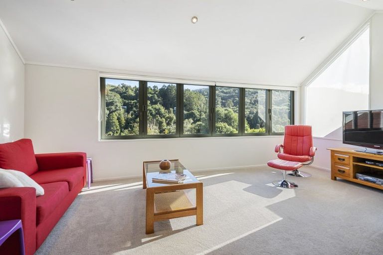 Photo of property in 11 Mark Williams Place, Clevedon, Papakura, 2582