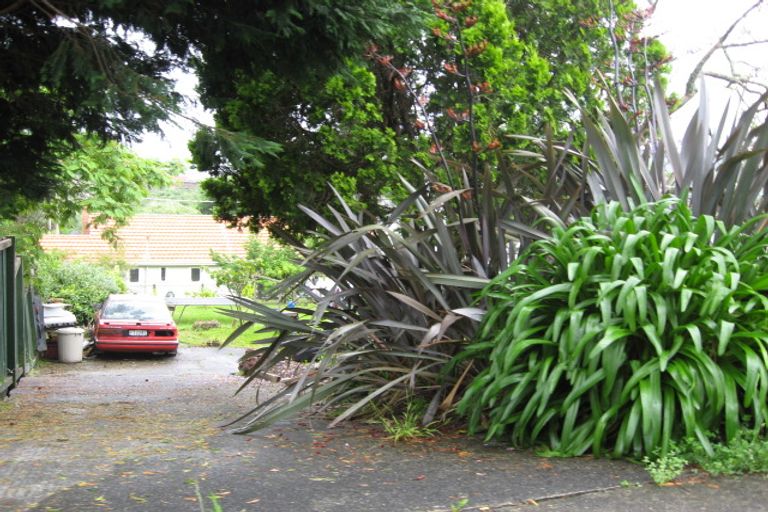 Photo of property in 19 Leith Street, Morningside, Whangarei, 0110