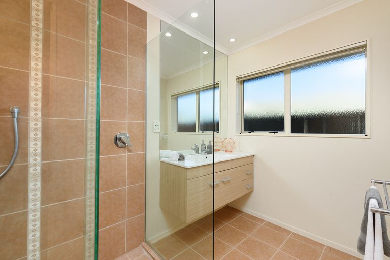 Photo of property in 683 Gloucester Road, Papamoa Beach, Papamoa, 3118