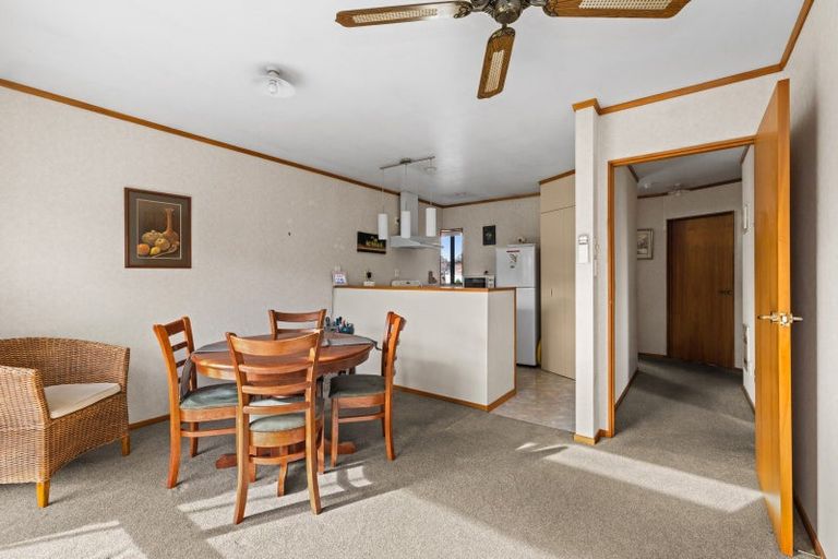 Photo of property in 3/411 Eastbourne Street East, Hastings, 4122