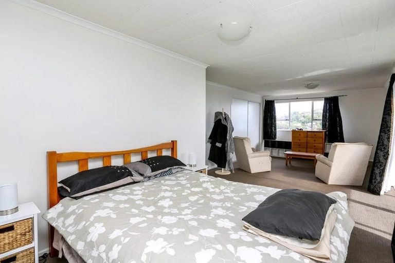Photo of property in 59a Pioneer Road, Moturoa, New Plymouth, 4310