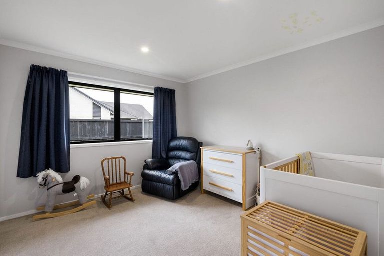 Photo of property in 39a Norfolk Drive, Cambridge, 3434