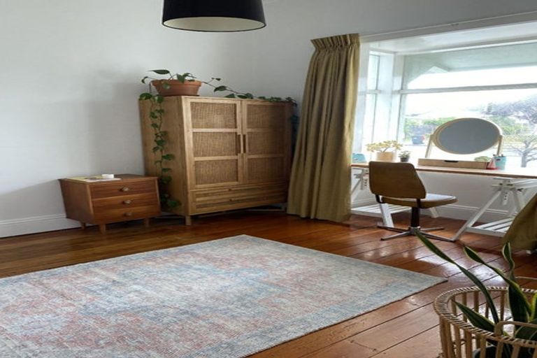 Photo of property in 9 Kinross White Street, Napier South, Napier, 4110